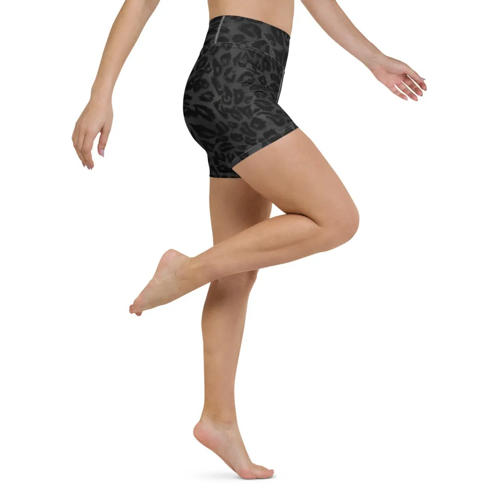 Black Leopard Yoga Shorts, Wild Animal Print Women's Short Workout Tights-Made in USA/EU